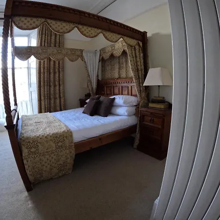 The Grove Hotel 3*